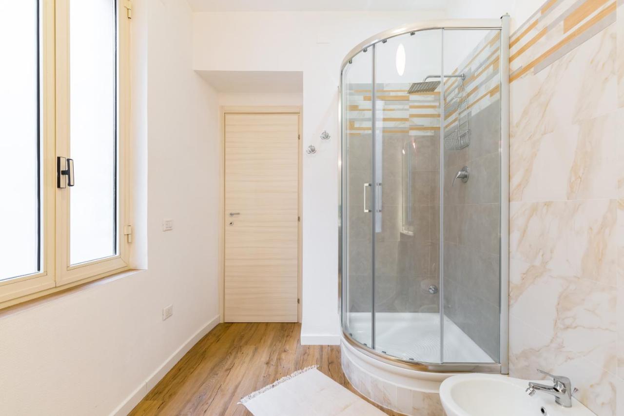 Apartment Barrio 133 - Double Bedroom In Center By Napoliapartments Neapel