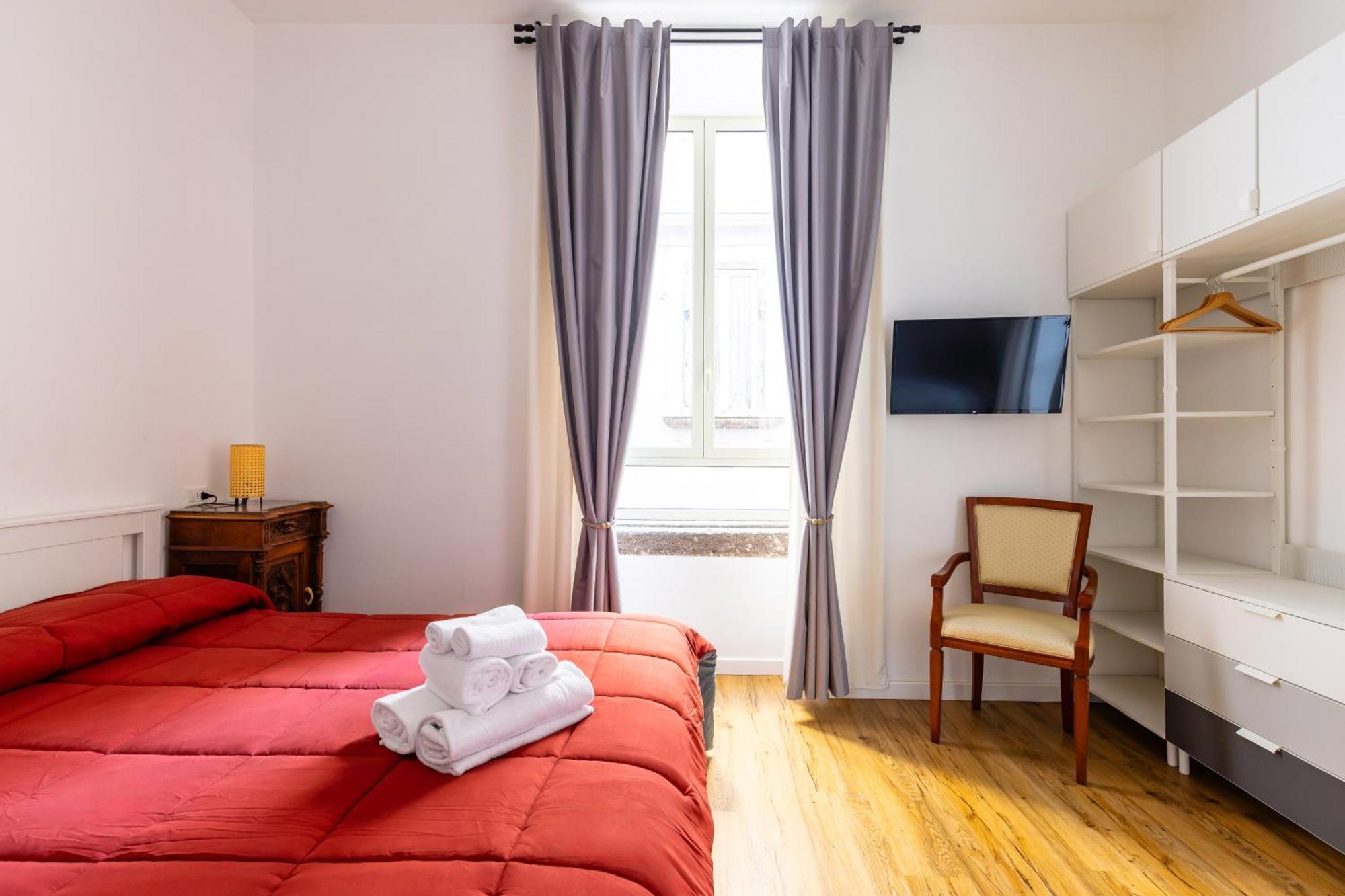 Barrio 133 - Double Bedroom In Center By Napoliapartments * Neapel