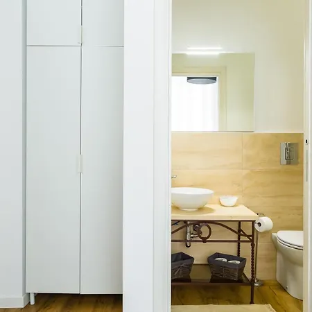 Barrio 133 - Double Bedroom In Center By Napoliapartments Exterior photo
