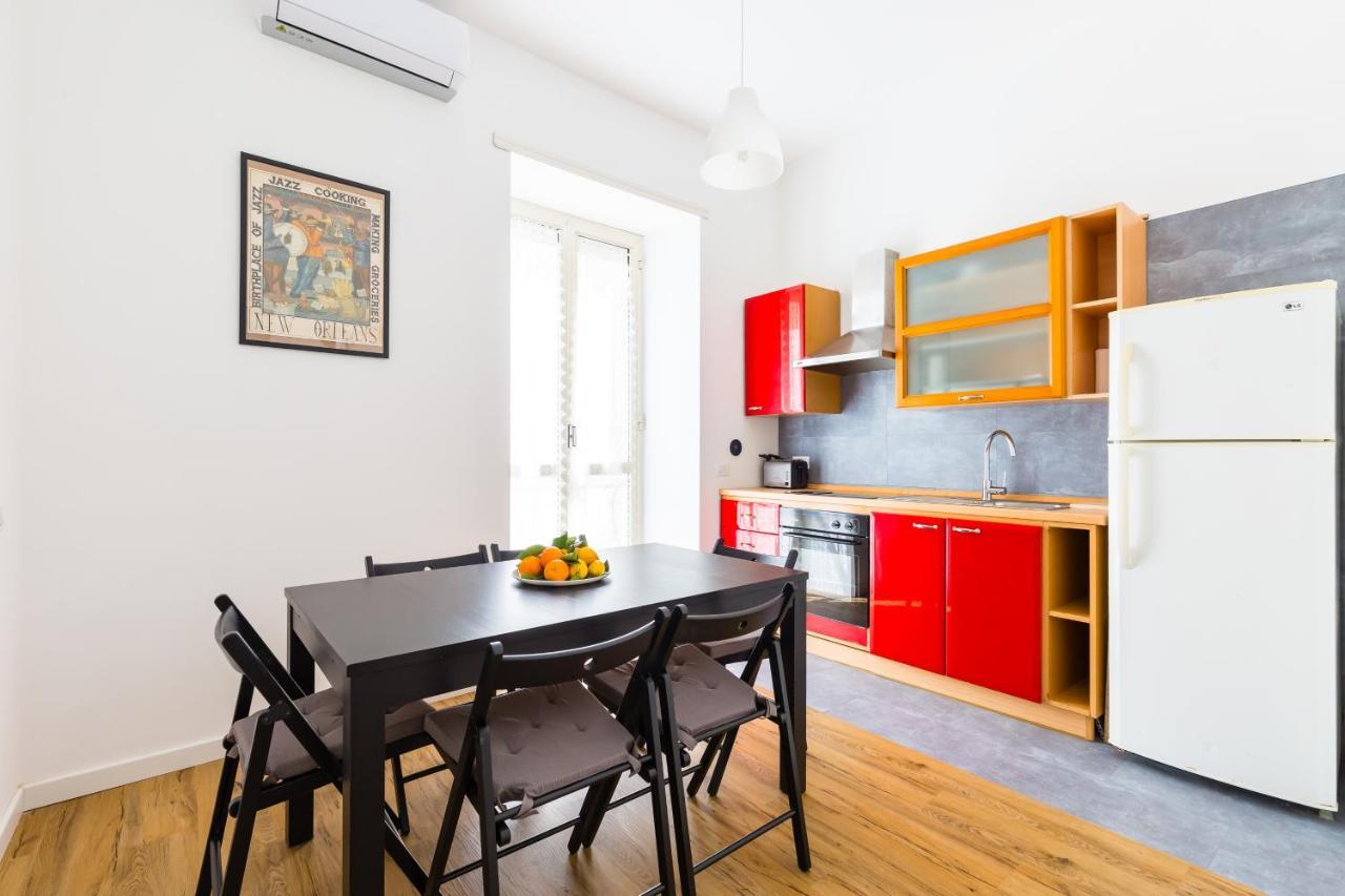 Barrio 133 - Double Bedroom In Center By Napoliapartments Apartment *
