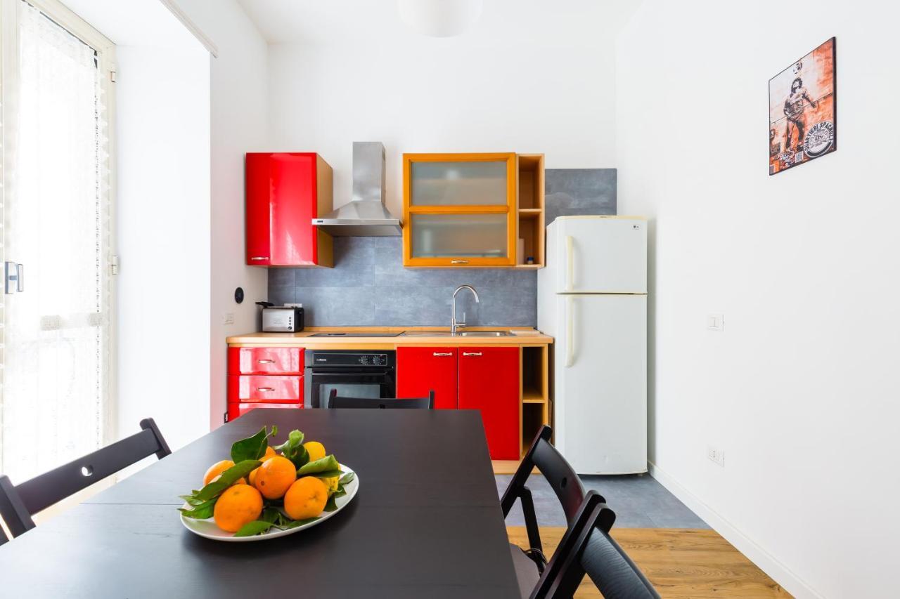 Barrio 133 - Double Bedroom In Center By Napoliapartments Naples